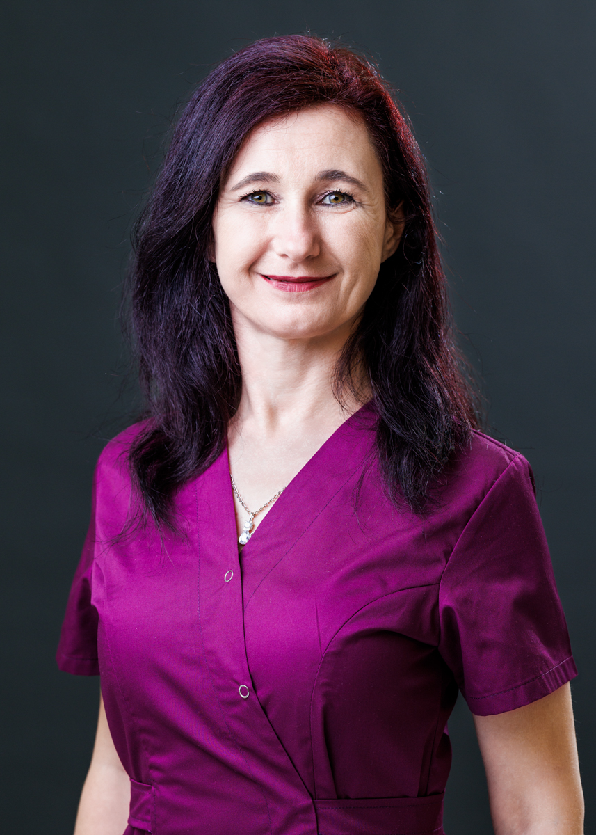 Jelen Erzsébet