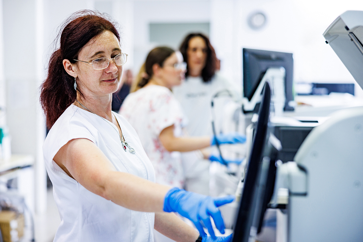 Prolabor főoldal header